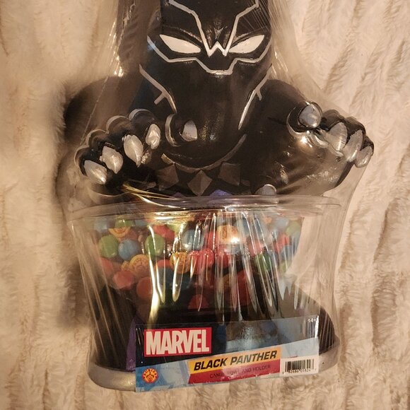 Marvel Black Panther Candy Dispenser – Superhero Collectible - Picture 4 of 15